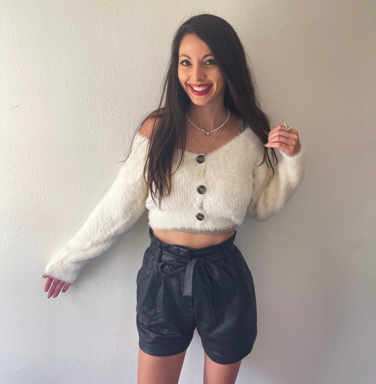 Fuzzy white cardigan - Alexa Maries