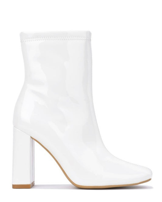 White Boots - Alexa Maries