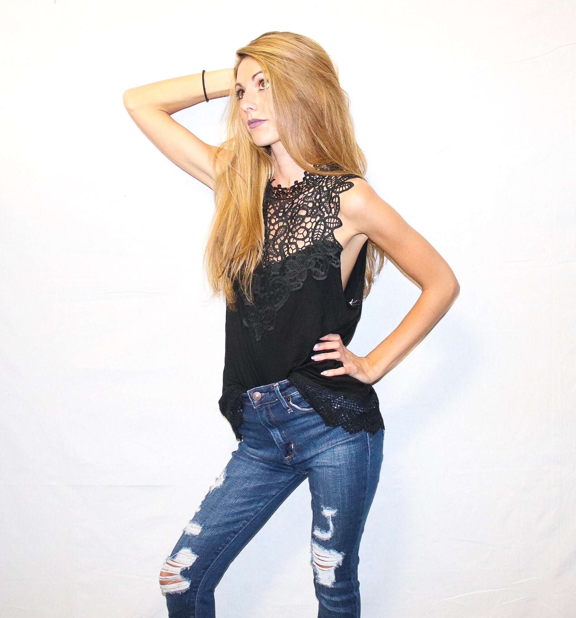 IN THE MOMENT SLEEVELESS LACE TOP - Alexa Maries